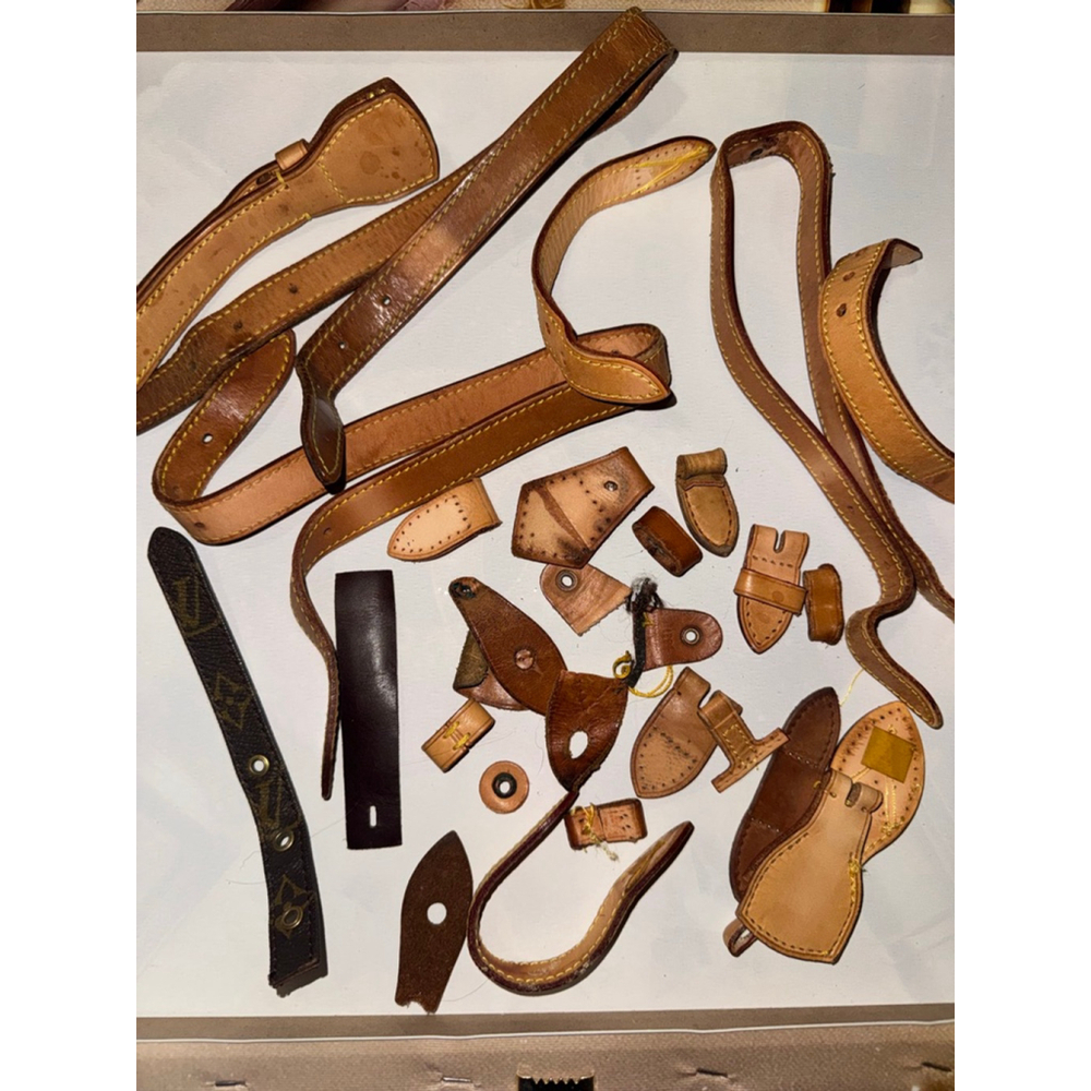 SKU-S005 | Vachetta Leather Scrap Lot Straps Tabs Repair Pieces Mixed Bundle - Picture 2 of 7